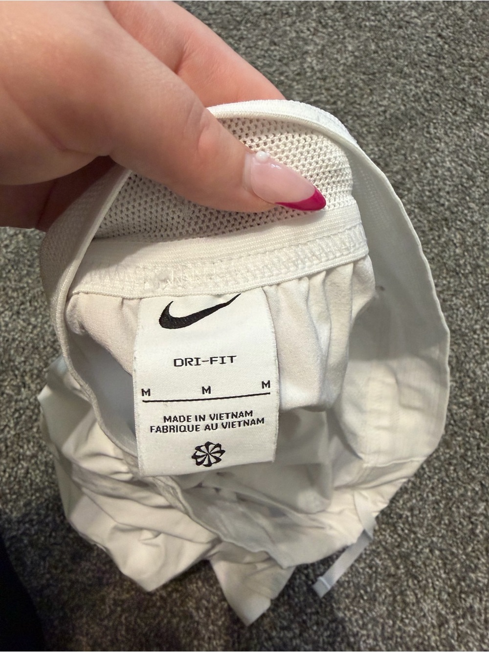 nike shorts - Picture 3 of 3